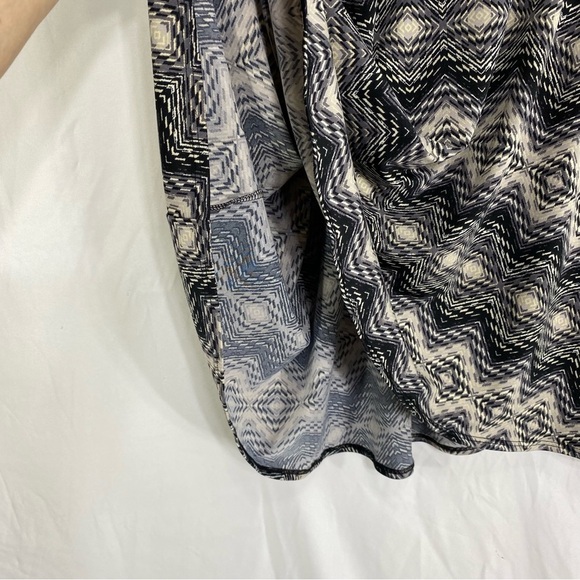 Ashley Blue Chevron Triangle Print Beige Black Stretch Drop Waist Skirt - Picture 4 of 6